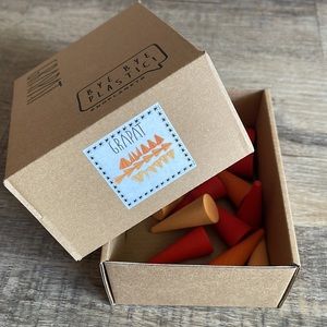 Grapat Mandala Orange Cones Half Set